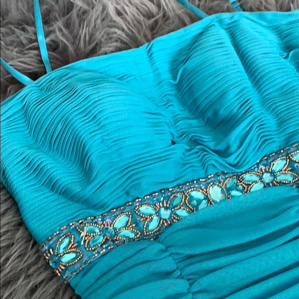Beautiful Blue Beaded Dress 👗
